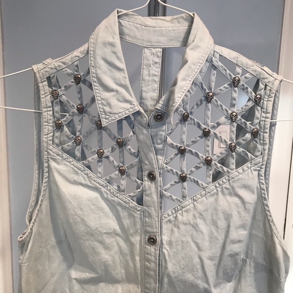 PACSUN Chambray Skull Tank - Picture 7 of 8